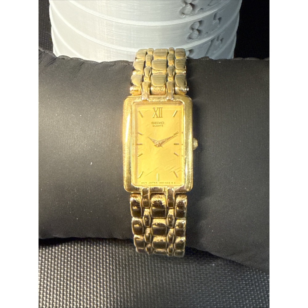 Seiko Tank Watch Women 17mm Champagne Dial Gold Tone 1N00-6B79 New Battery VTG